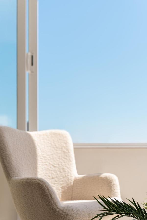 Mira Sitia Luxury Apartment Exteriör bild