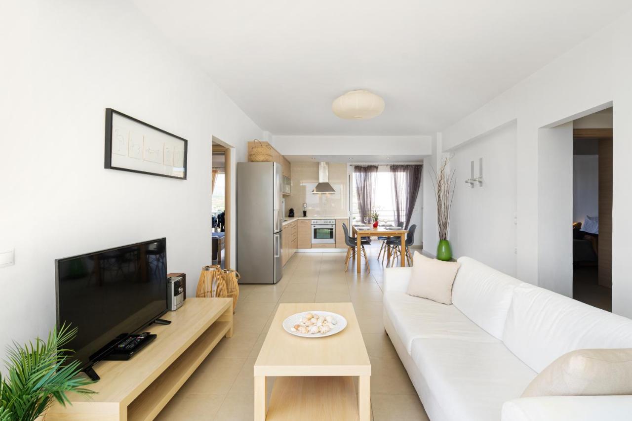 Mira Sitia Luxury Apartment Exteriör bild