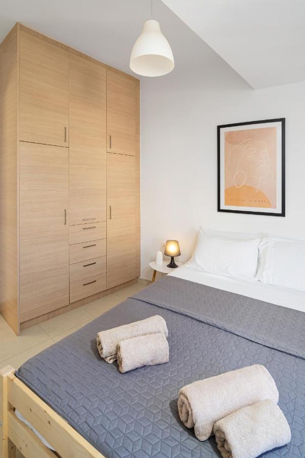 Mira Sitia Luxury Apartment Exteriör bild