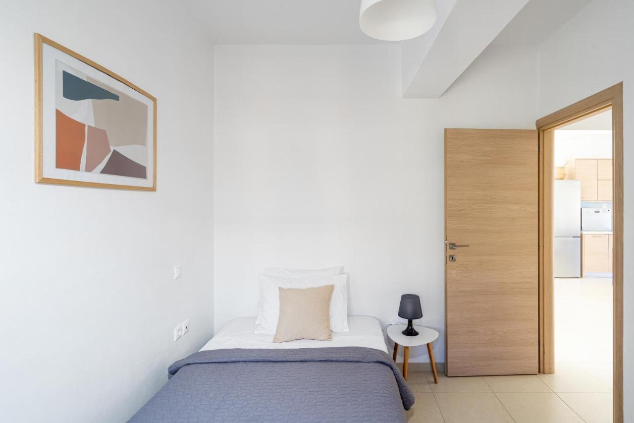 Mira Sitia Luxury Apartment Exteriör bild